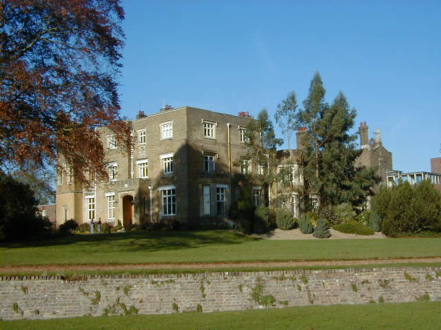 Oaklands Manor House
